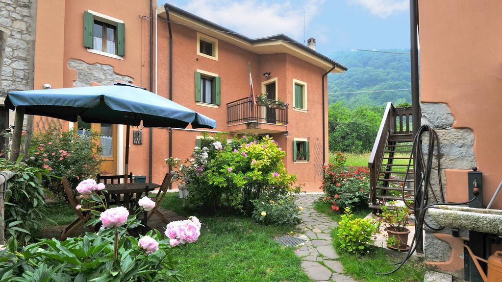 Apartmán La Nicchia Tarzo Exteriér fotografie